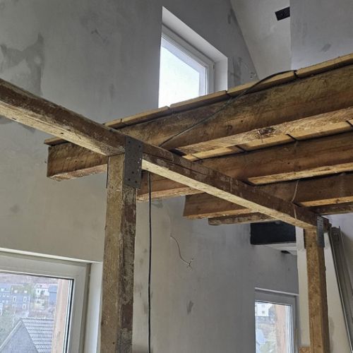 Die Höhe von fast 5 Metern in dem Vorraum zum Kerker wirkt langsam!