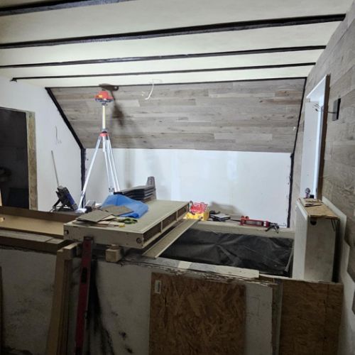 Langsam aber sicher entsteht eine wunderschöne Galerie, die jede Menge sehr interessantes Spielzeug beherbergen wird!