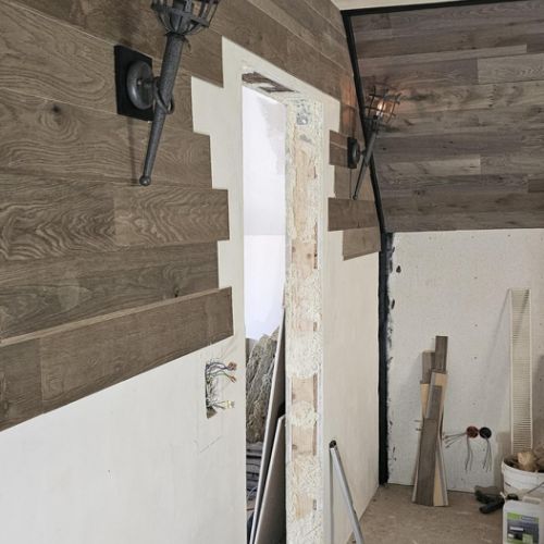 Die nächsten beiden Leuchten hängen, zum Test mal unterschiedliche Leuchtmittel eingesetzt